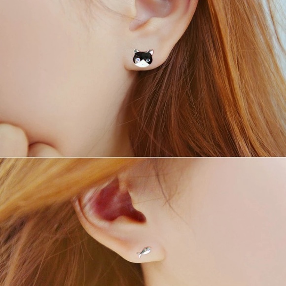 🌟 Cute Cat Fish Stud Earrings - Picture 3 of 3
